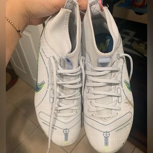 Nike Kid’s Mercurial Superfly 8 Club FG Soccer cleats